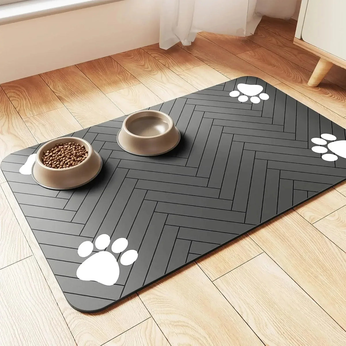 Absorbent Quick-Dry Pet Feeding Mat with Non-Slip Rubber Backing (1 Mat)