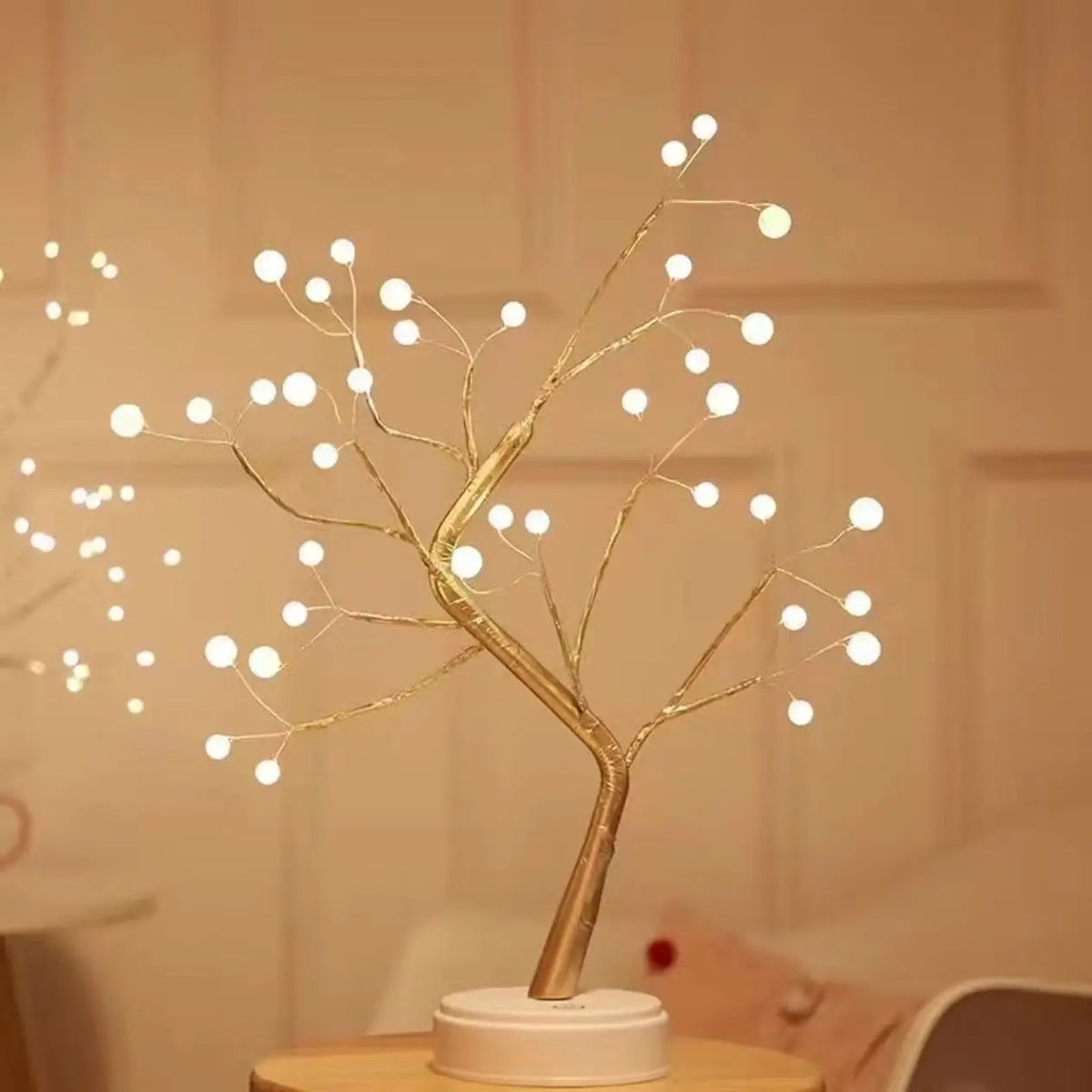 Decorative LED Tree Lamp – USB-Powered Ambient Night Light