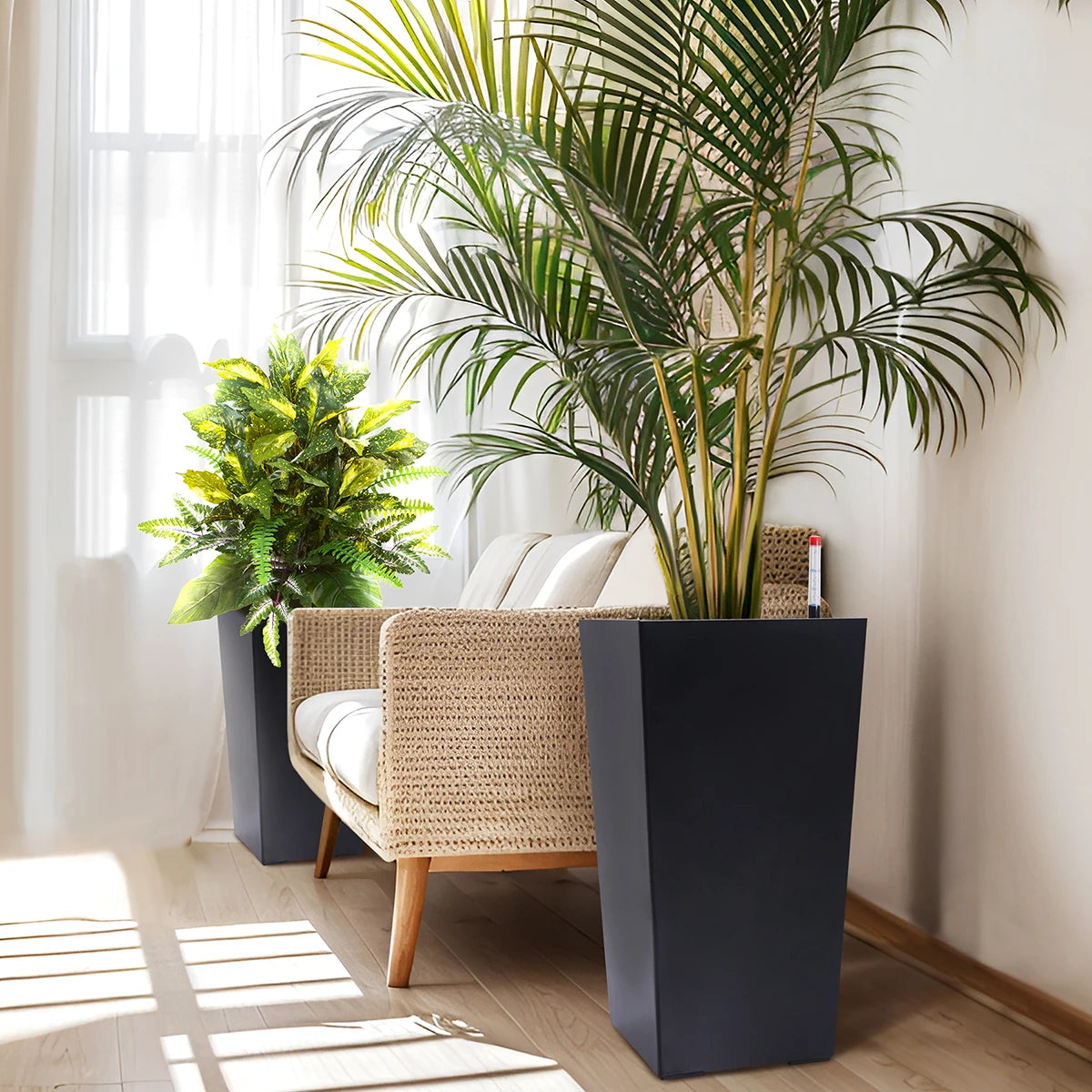 Modern Tall Outdoor Planters – Set of 2