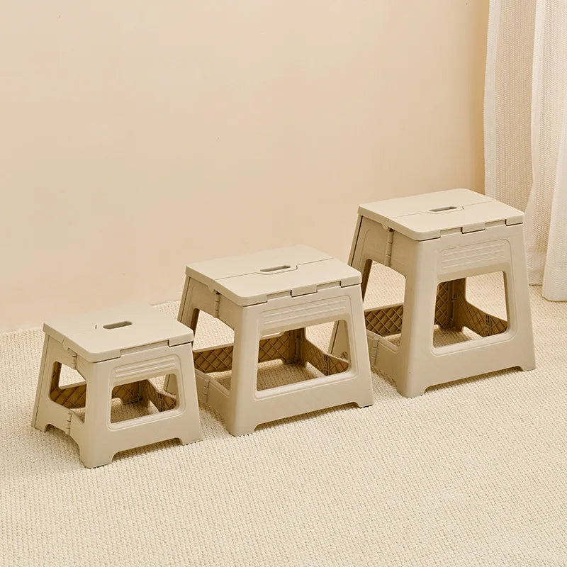 Foldable Portable Stool – Lightweight Camping & Step Stool with Carry Handle