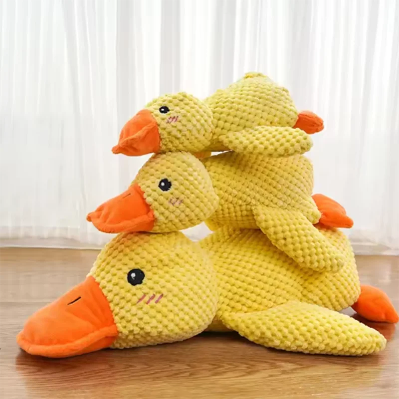 Plush Quacking Duck Dog Toy - Soft Cuddle Companion (1 Toy)
